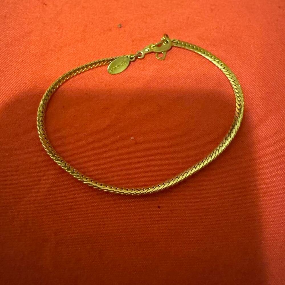 Vintage 70s80s Ambassador gold plated flat snake chain bracelet w elegant design